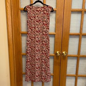 EUC Chic Swirl Pattern Maxi Dress
